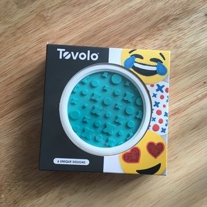 Emoji cookie cutters press